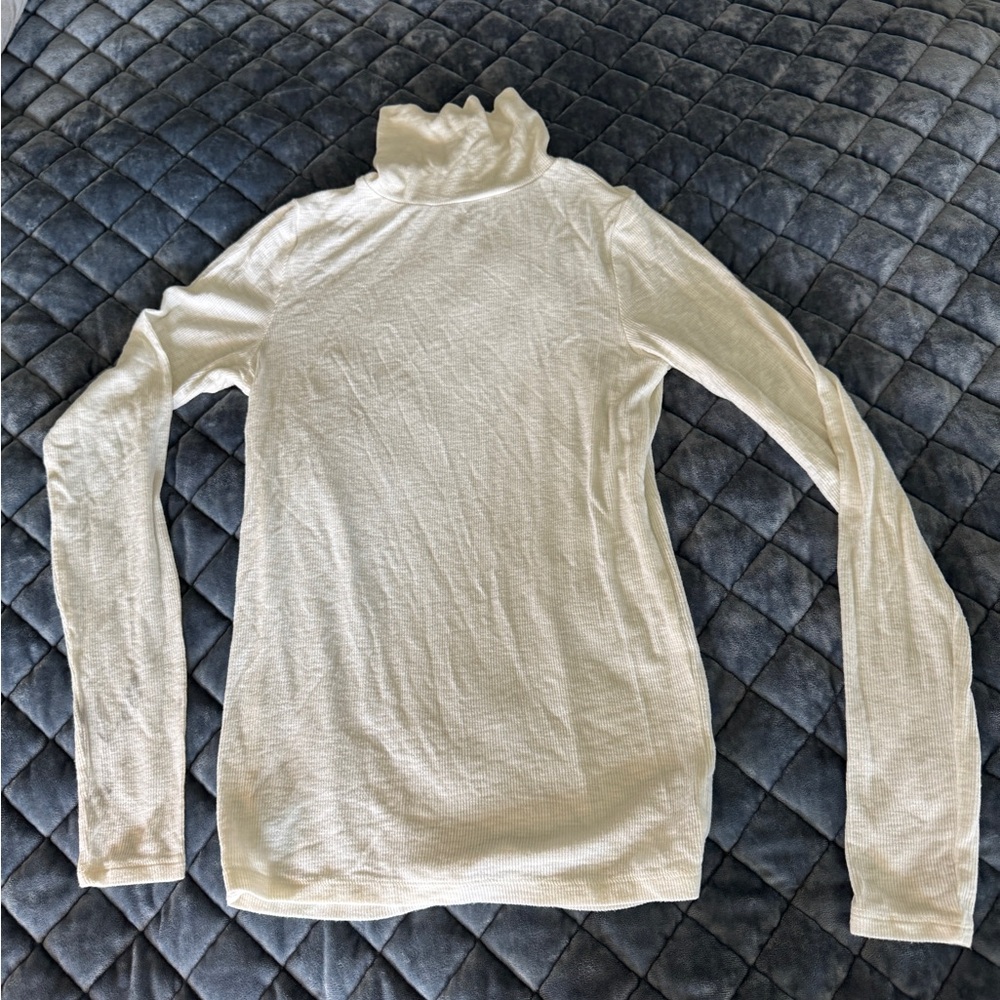 Aerie Cream Ribbed Turtleneck